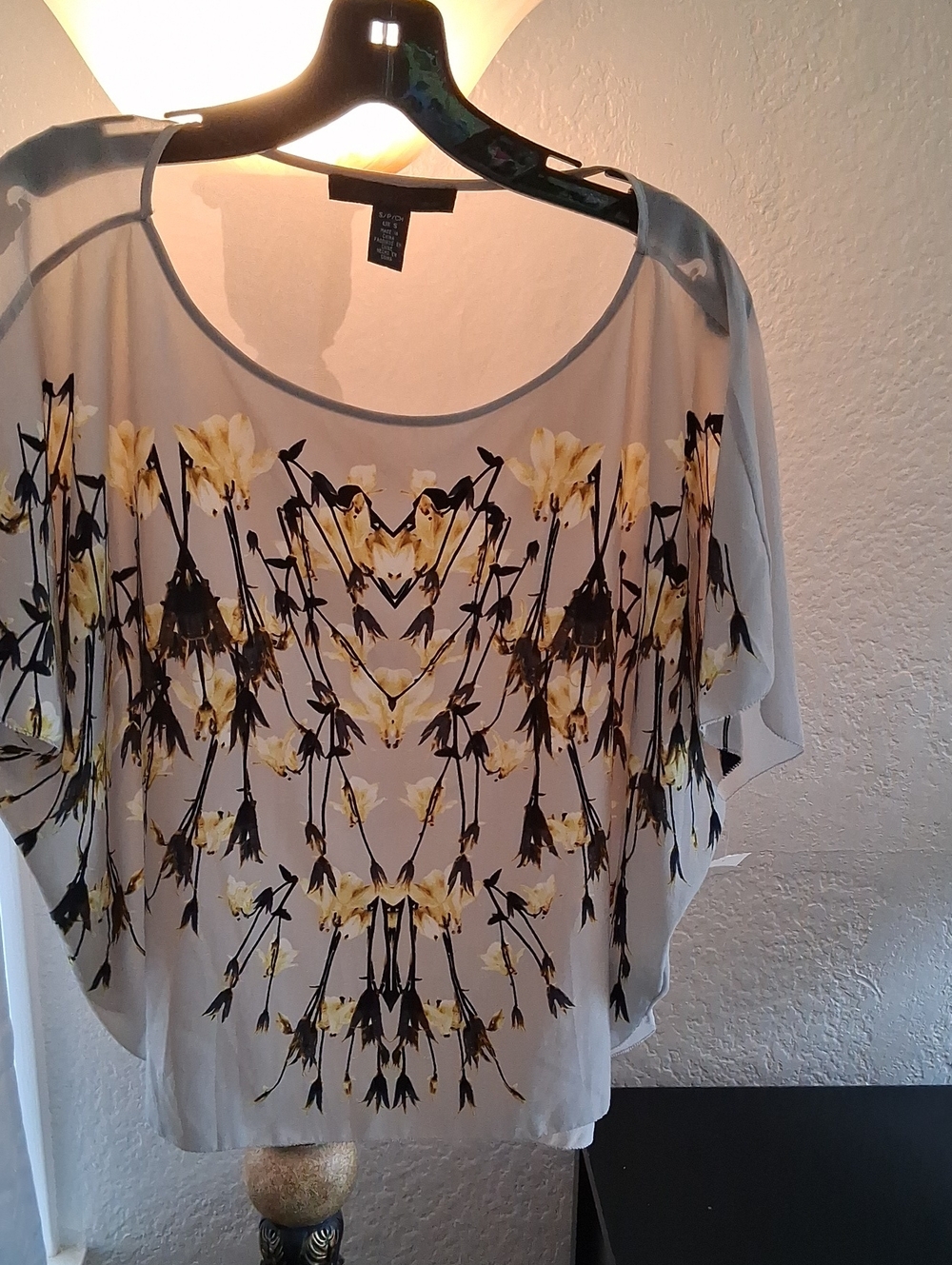 Kenneth Cole Reaction Light Gray Sheer Blouse with Yellow Floral Print